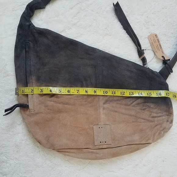 Free People We The Free Reiss Suede Sling Bag - Picture 5 of 12